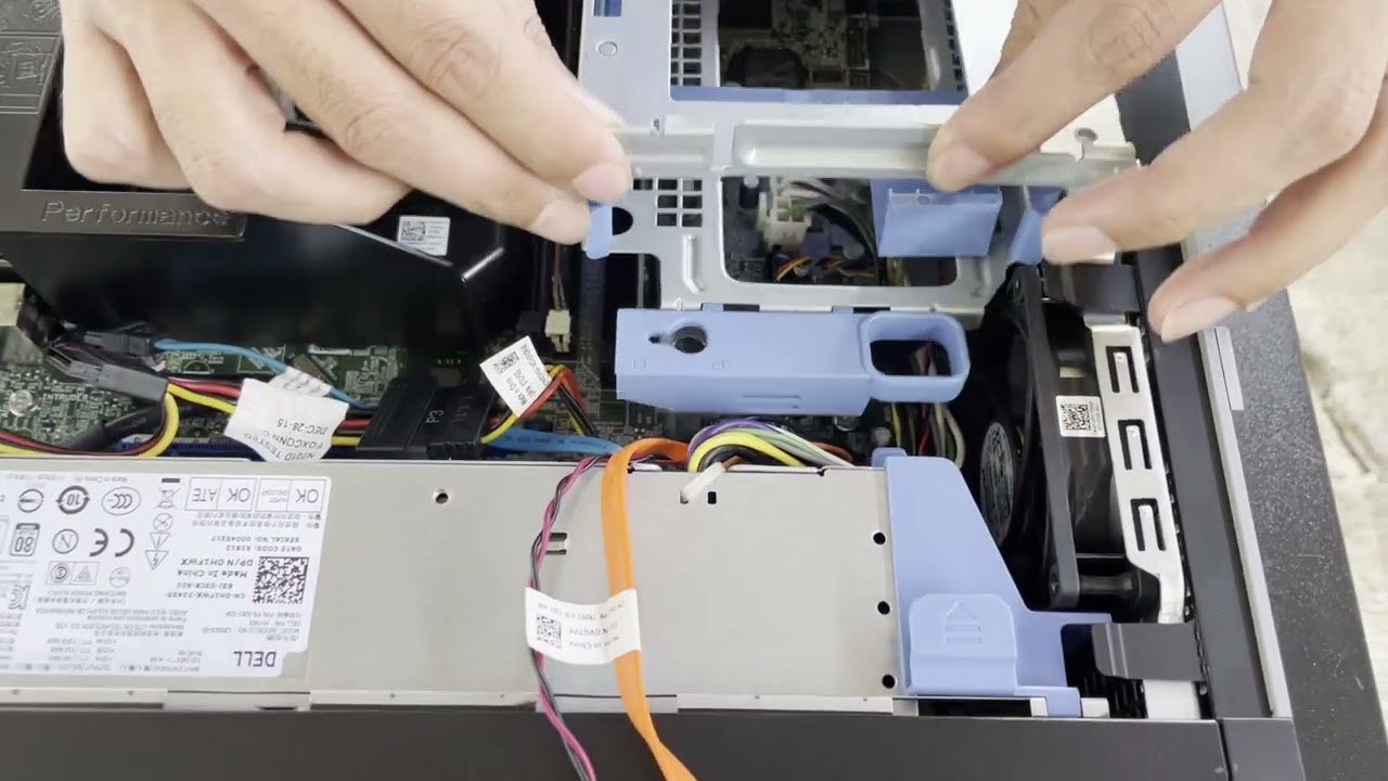 DELLのデスクトップPC！メモリ交換のやり方！ dellデスクトップ編1