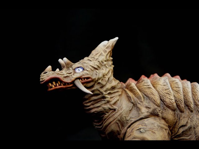 Ultra Q Pagos Art Statue ウルトラQ 虹の卵 パゴス 地底怪獣 - YouTube