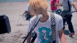 04 Limited Sazabys「Standing here」 - YouTube