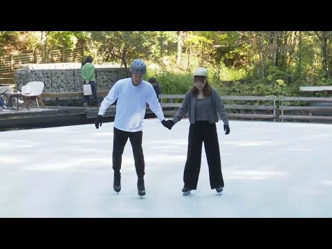 As autumn leaves begin to change, Karuizawa's outdoor skating rink
