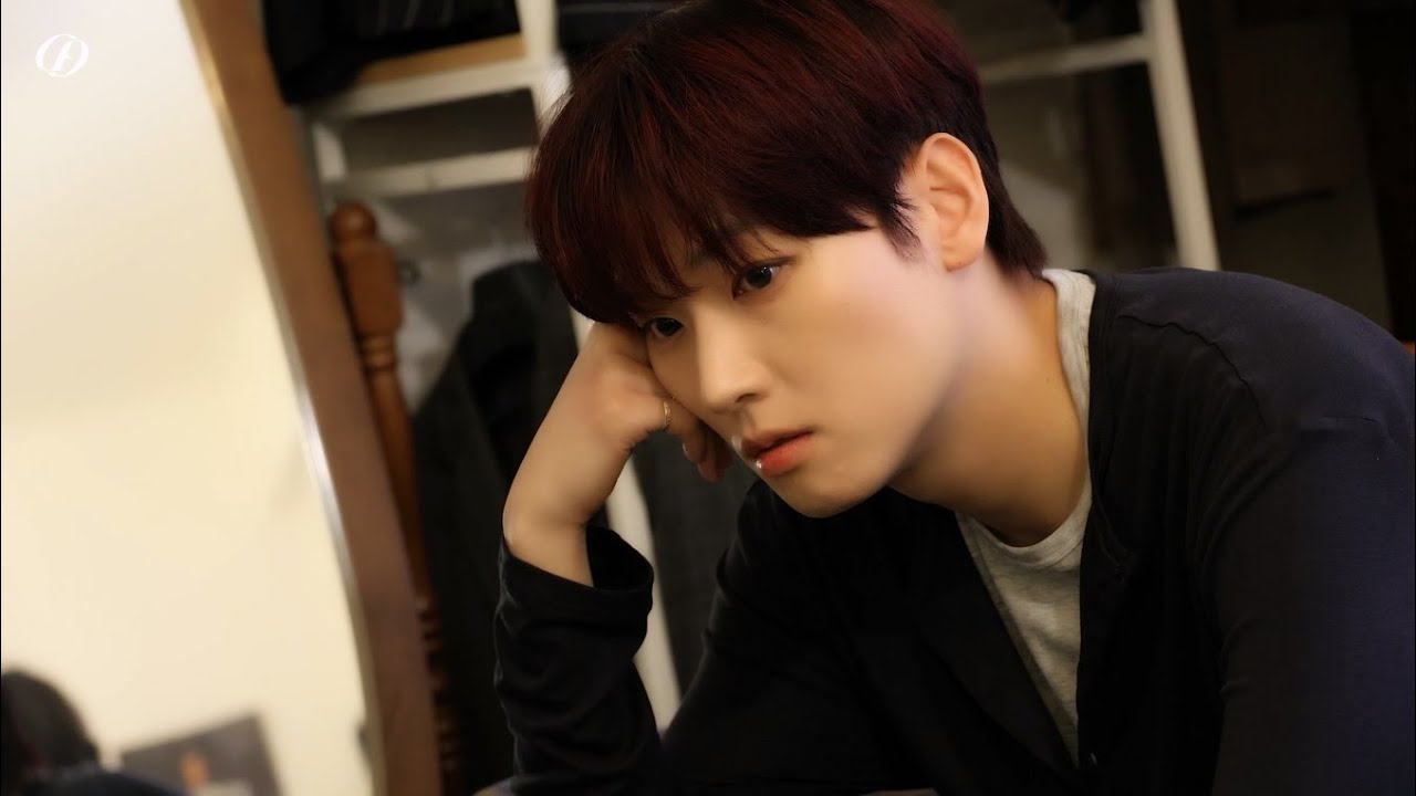 SF9」インソン、初のソロアルバム「Crossfade:」のジャケット撮影の