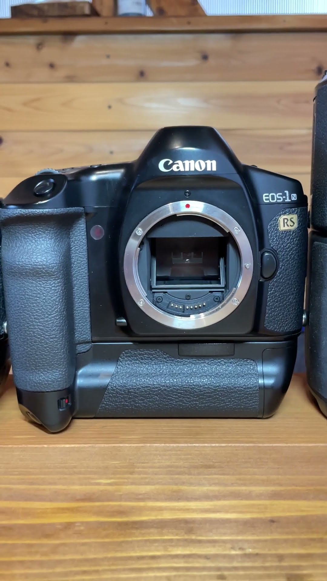 Canon EOS-1Nシリーズを比較していたはずなのに…？ #canon #キヤノン