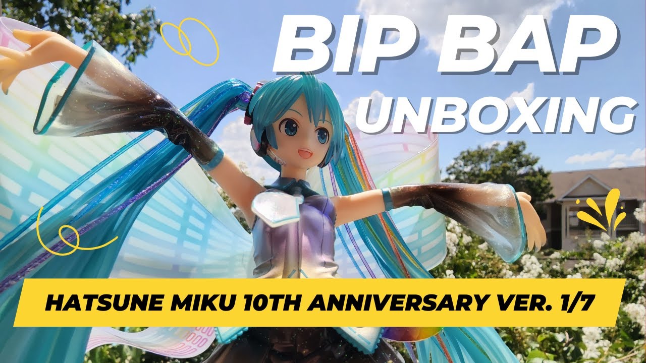 Hatsune Miku 10th Anniversary Ver. Memorial Box 1/7th Scale Figure