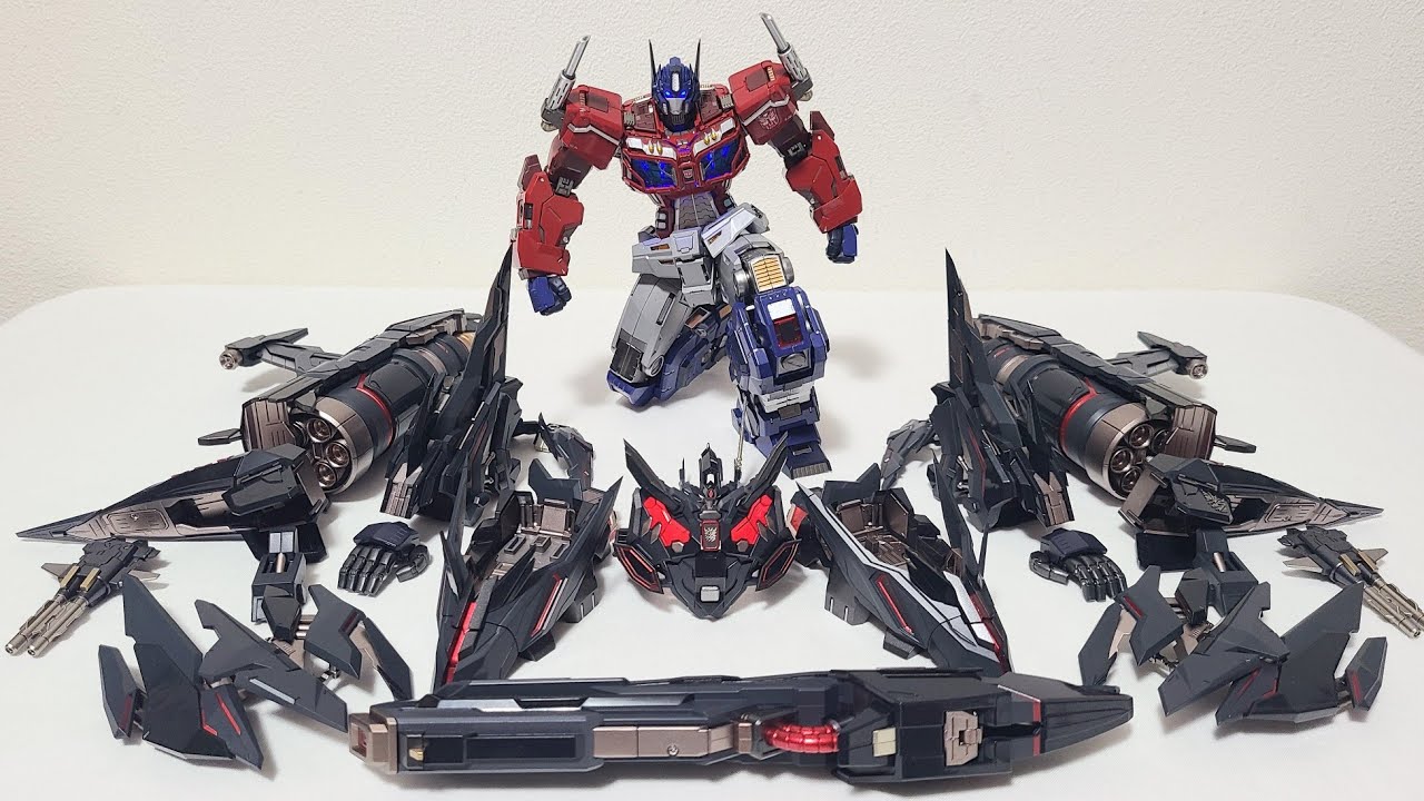 엄청난 볼륨감!!철기강 제트 파워 아머 옵티머스 프라임 가지고 놀자