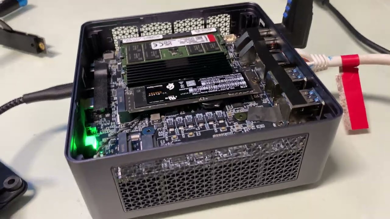 👌 Minisforum UM790 PRO Ryzen 9 7940HS MiniPC Unboxing Review