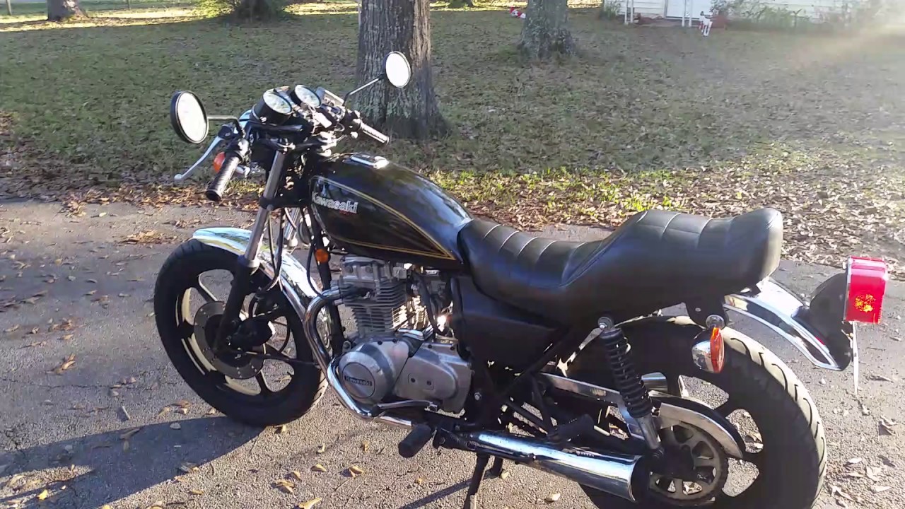 1979 Kawasaki KZ400 - YouTube