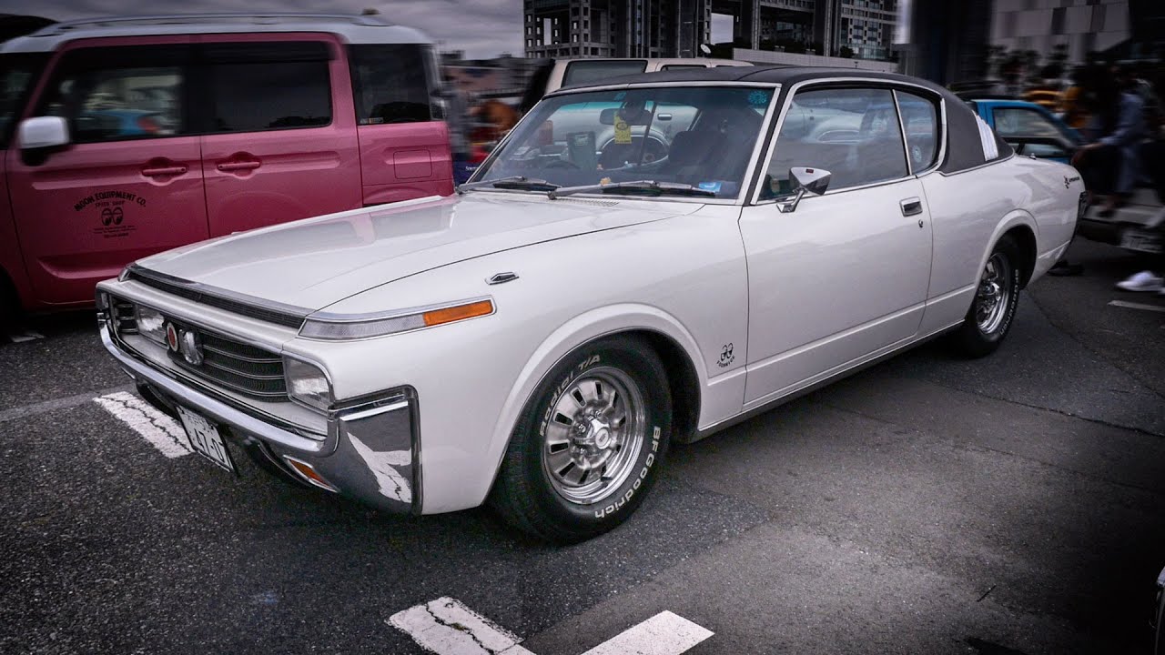 TOYOTA くじらクラウン ハードトップ 2000SL - YouTube