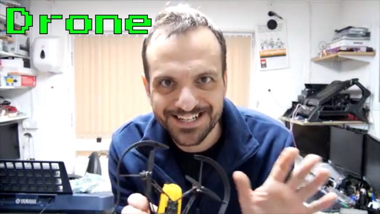 Parrot Minidrone Travis - YouTube
