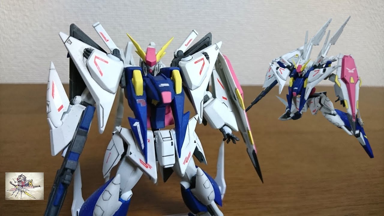 ペーネロペーHG化記念！）改造・塗装した食玩 クスィーガンダムを軽く