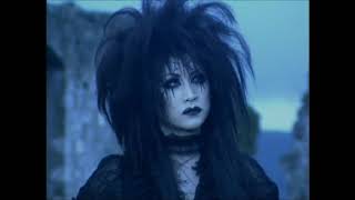 Moi dix Mois / Shadows Temple (live Invite to Immorality) - YouTube