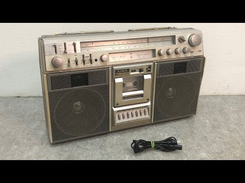 □ AIWA アイワ CS-90X ラジカセ ラジオ FM/AM ステレオ カセット