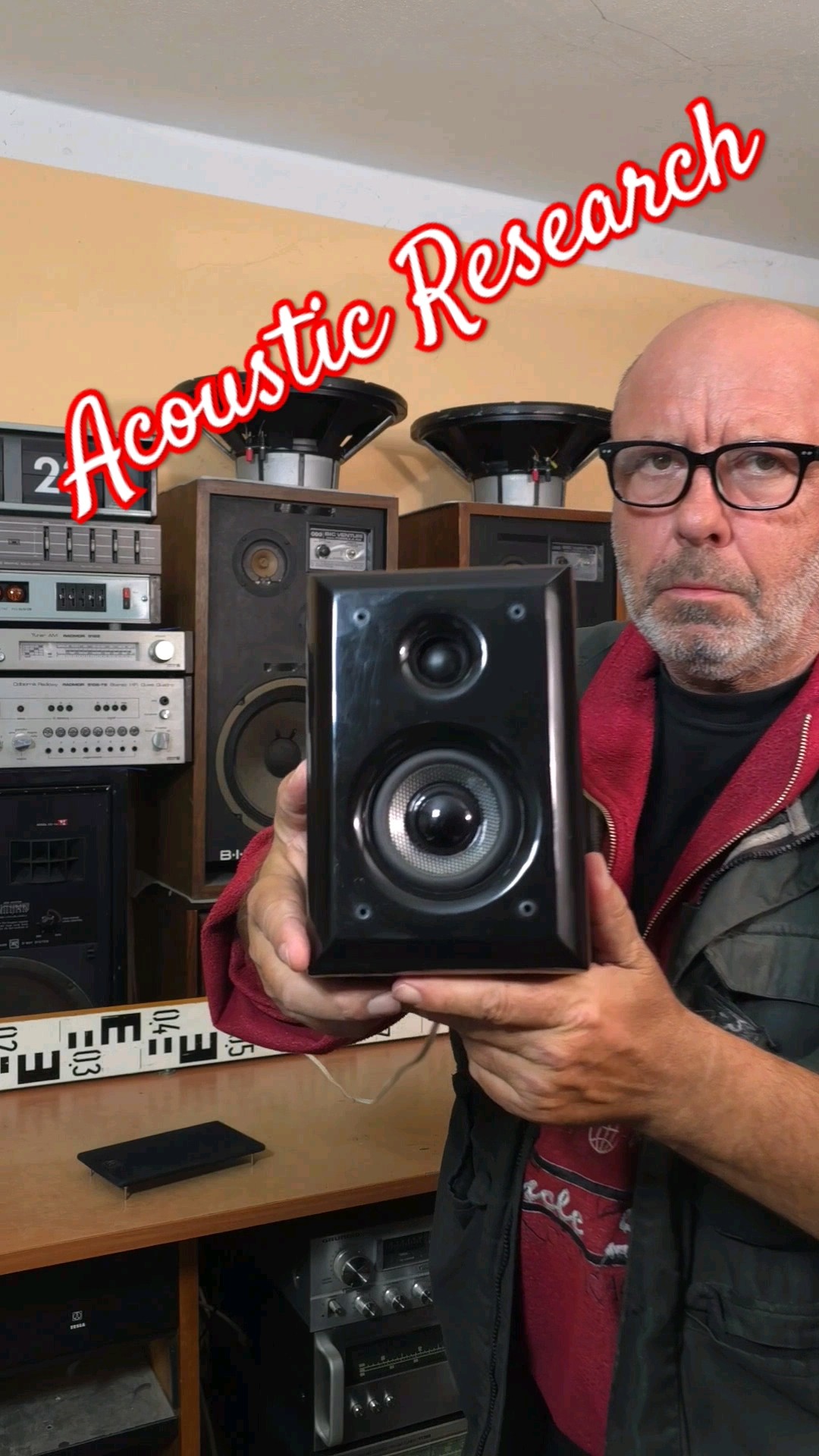 Acoustic Research HC6 satellite speaker box sound test