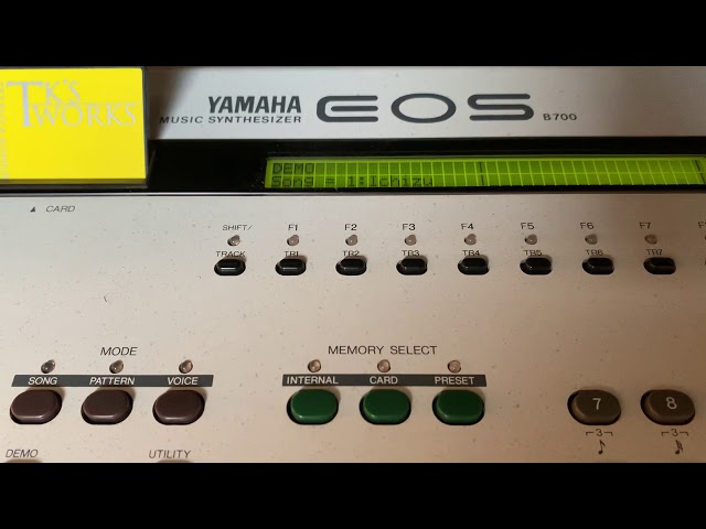 YAMAHA EOS B700 DEMO SONG / VOICE CARD TK400 