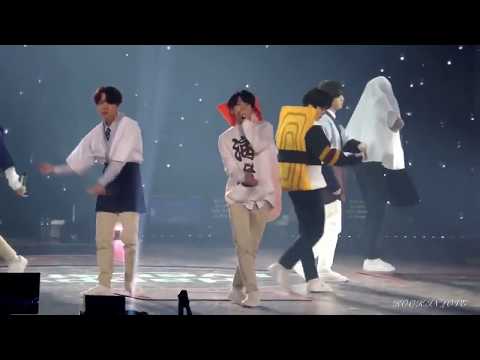 BTS dancing to 