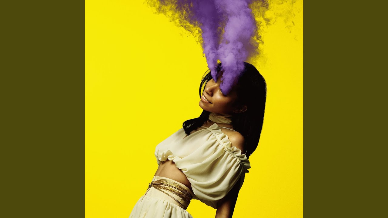 女王蜂 『緊急事態(オフィシャル・リリックビデオ)』 - YouTube