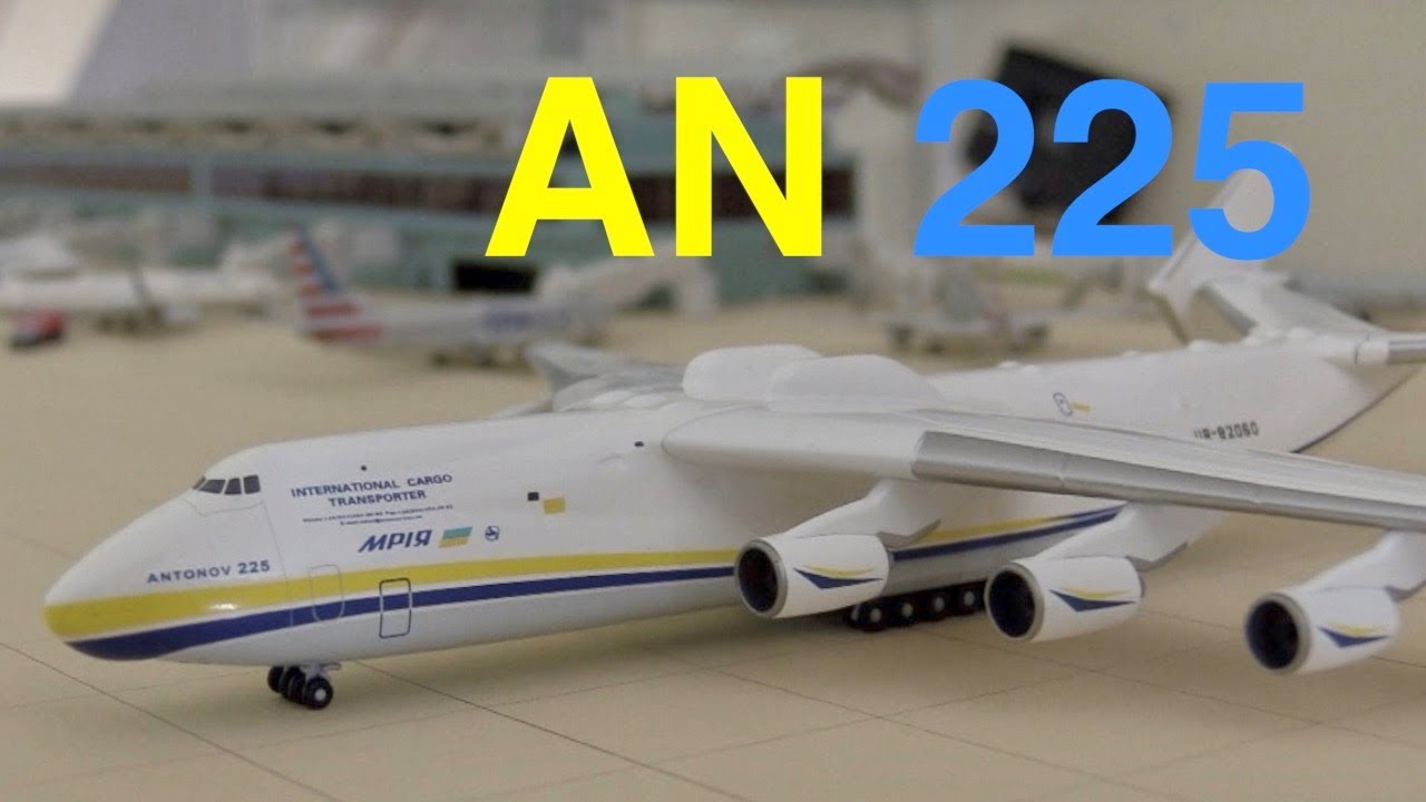 Unboxing the Herpa 1:400 Antonov AN 225 Mirya - YouTube