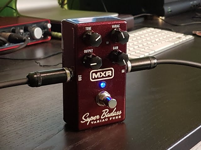 MXR Super Badass VARIAC FUZZ, demo by Riccardo Gioggi [ENG sub
