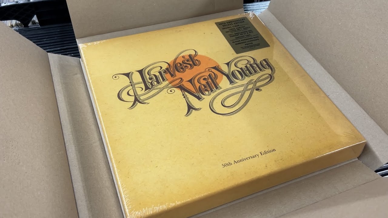 Neil Young Harvest 50th Anniversary Box Set Unboxing and Review