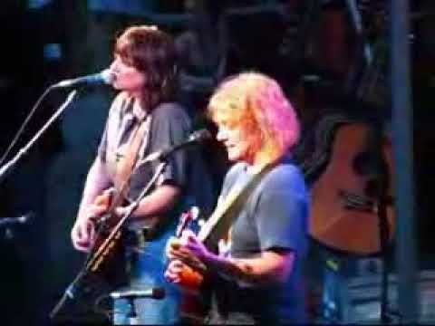 indigo girls: 2007-06-24: i believe in love - zoo outdoor