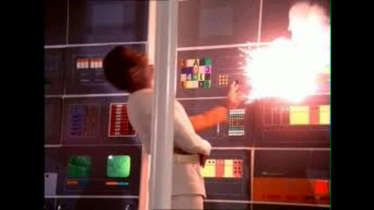 Space 1999 Electrical explosion sound FX - YouTube