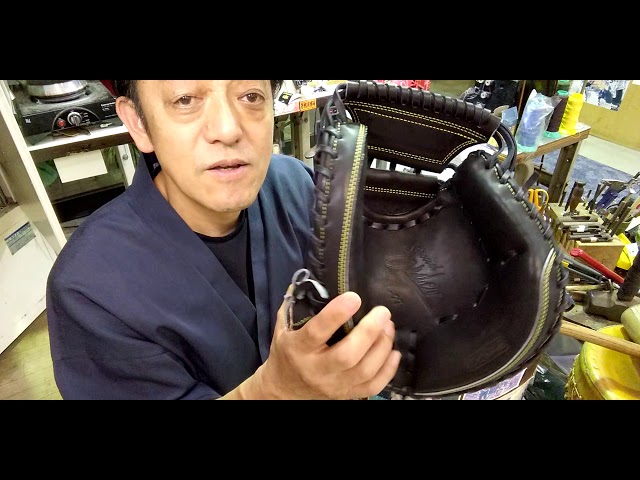 ZETT伊東勤モデル型付け作業 - YouTube