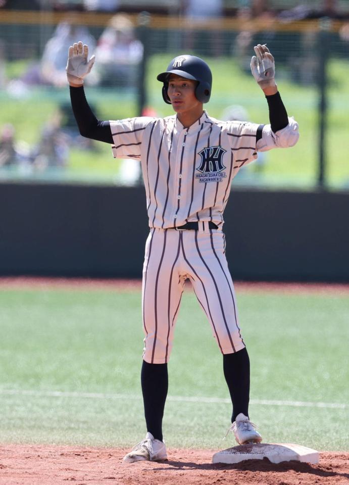 東大阪大柏原が大阪桐蔭を撃破！延長タイブレークの死闘制し14年ぶり