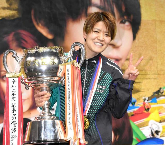 ボート】遠藤エミ女子初SG戴冠 70年の歴史に新たな1ページ、GP