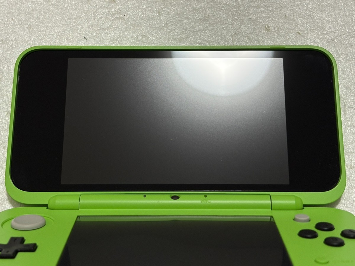 New Nintendo 2DS XL Minecraft Creeper Edition Console Japanese