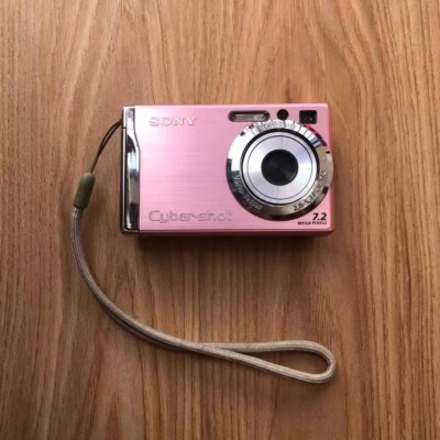 Sony Cyber-shot DSC-W80 7.2MP CCD Vintage Digital Camera - 100