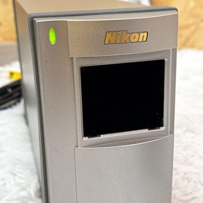 Nikon Super Coolscan 5000 ED LS-5000ED Film Scanner 35mm Slide
