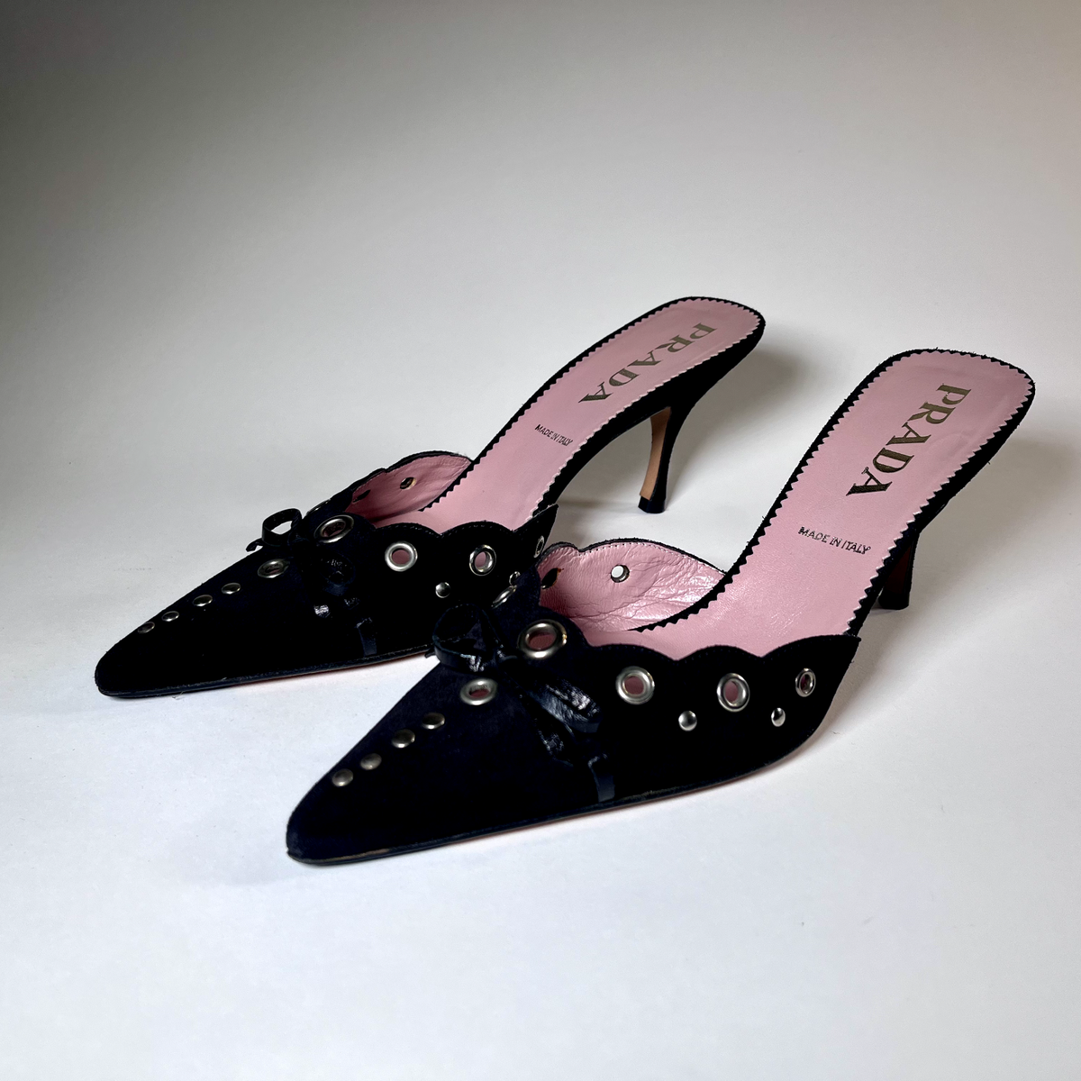 Prada Iconic Vintage Black Eyelet Bow Black Mule Heel Box And Dust