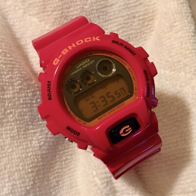 Casio G-Shock DW-6900CB-4. Red & Orange. Digital Watch. DW6900CB-4