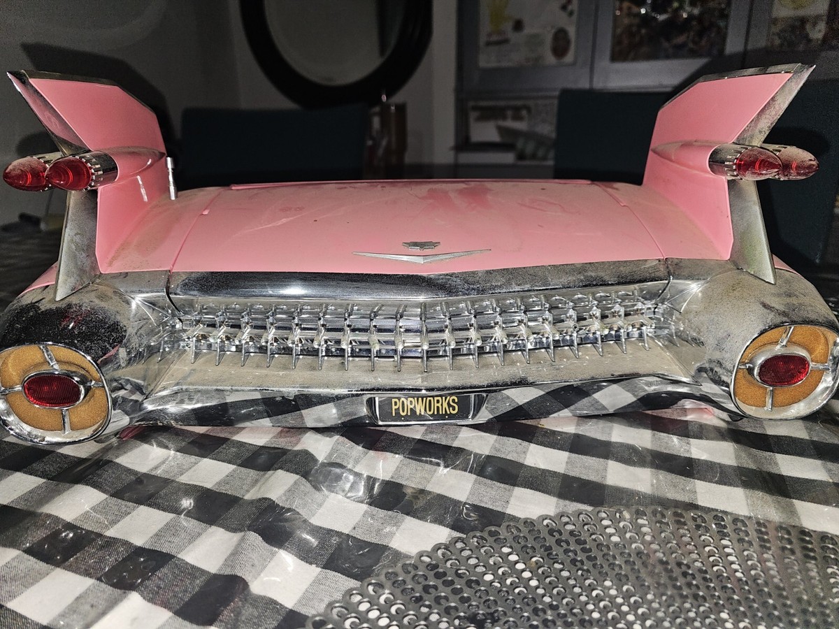 Vintage CADILLAC am/fm RADIO/Cassette BoomBox Popworks 3-1489 Hot