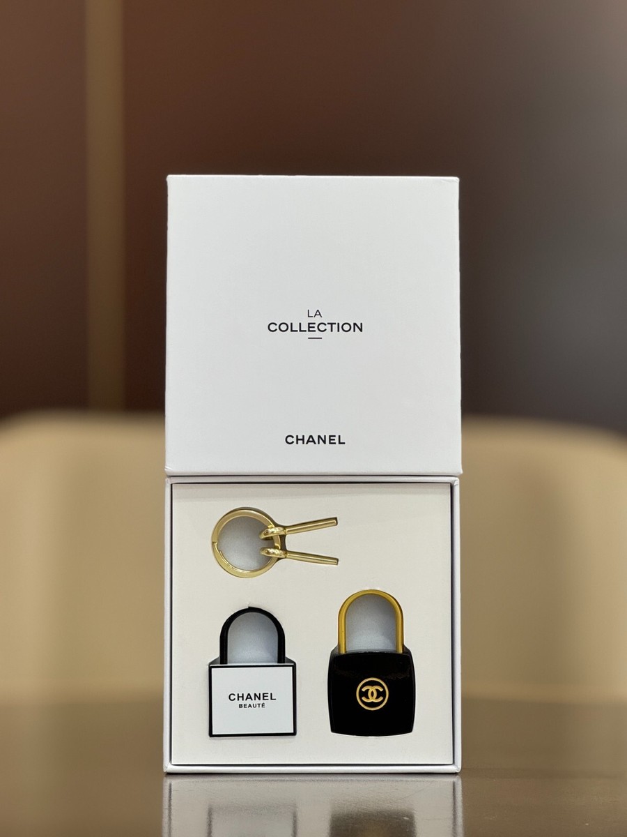 Chanel Beaute 2024 Novelty La Collection Key Chain Padlock