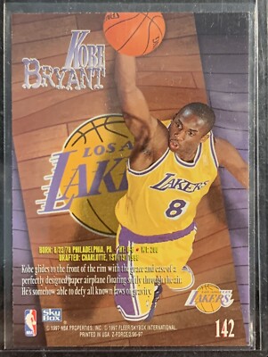 KOBE BRYANT 96-97 Skybox Z Force #142 RC Rookie Card Mint LA