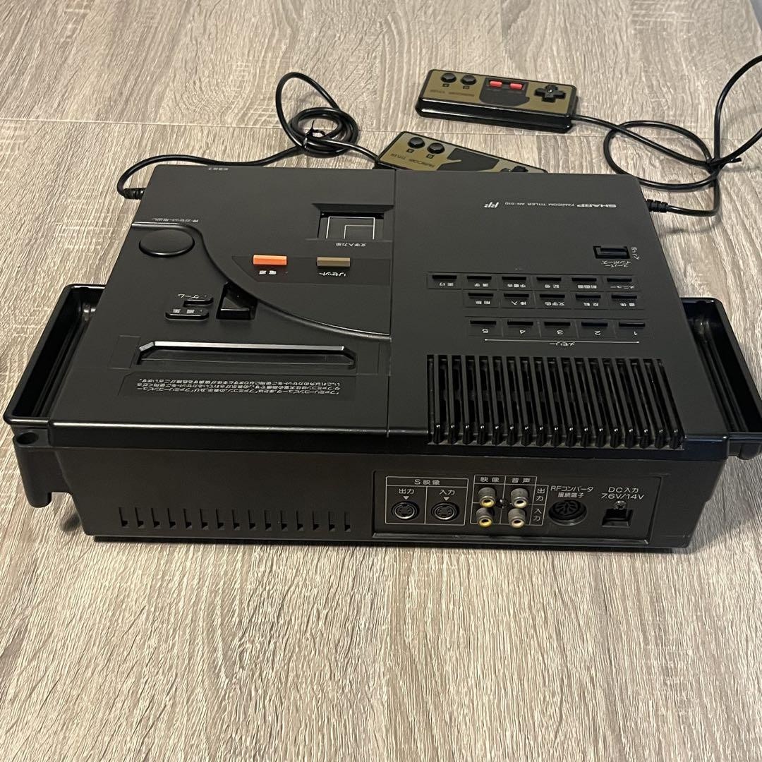 FAMICOM TITLER SHARP Console AN-510 Checking for power-on only