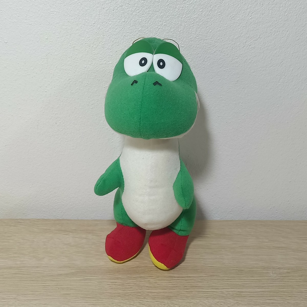 Vic Tokai Yoshi 90's Nintendo Super Mario Plush Doll Toy 9