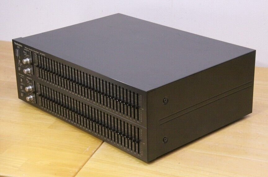 Technics SH-8075 Stereo Graphic Equalizer Audio AC100V Black