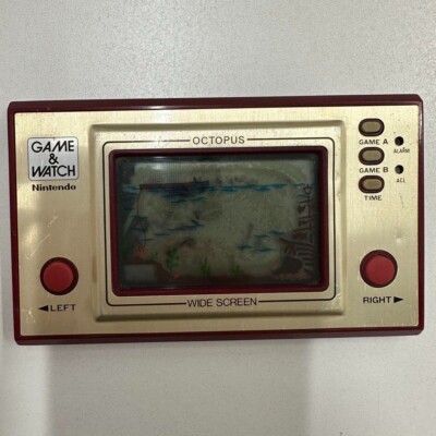 NINTENDO GAME AND & WATCH Octopus 1981 tested very good Tested