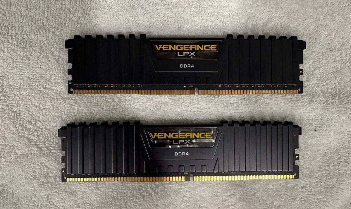 Corsair PC4-24000 (DDR4-3000) Bus Speed DDR4 SDRAM Memory (RAM