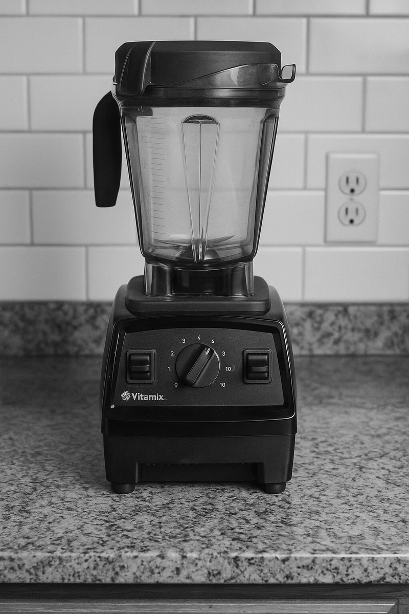 Vitamix E320 Explorian Blender Black, with 64 oz Container | eBay