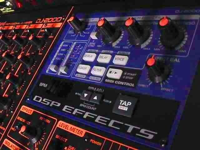 Roland DJ-2000 Mixer with Built-in Cool Sound Effects. Very Rare