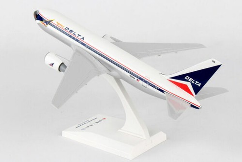 新品・希少】JAL B 767-200 JA8233 1/200 JFOX 新品・希少】JAL B 767