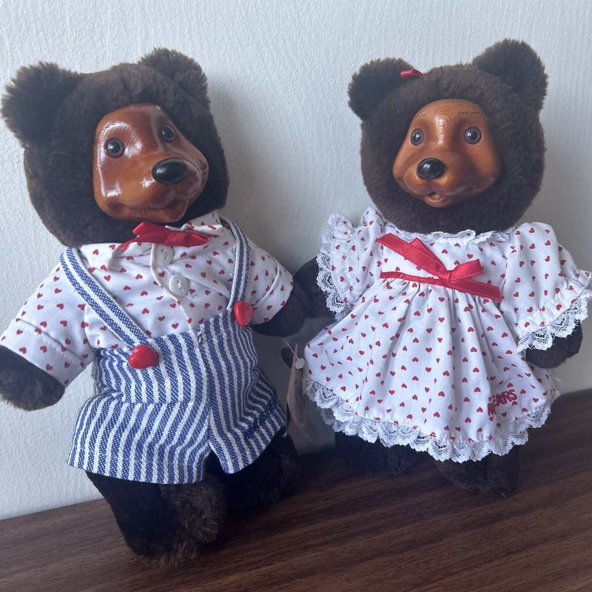 2 Set Robert Raikes Wood Face Bear Red & White Heart Applause