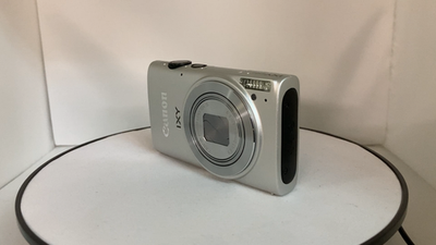 Canon Digital Camera IXY 610f Silver 12.1 Million Pixels 10x