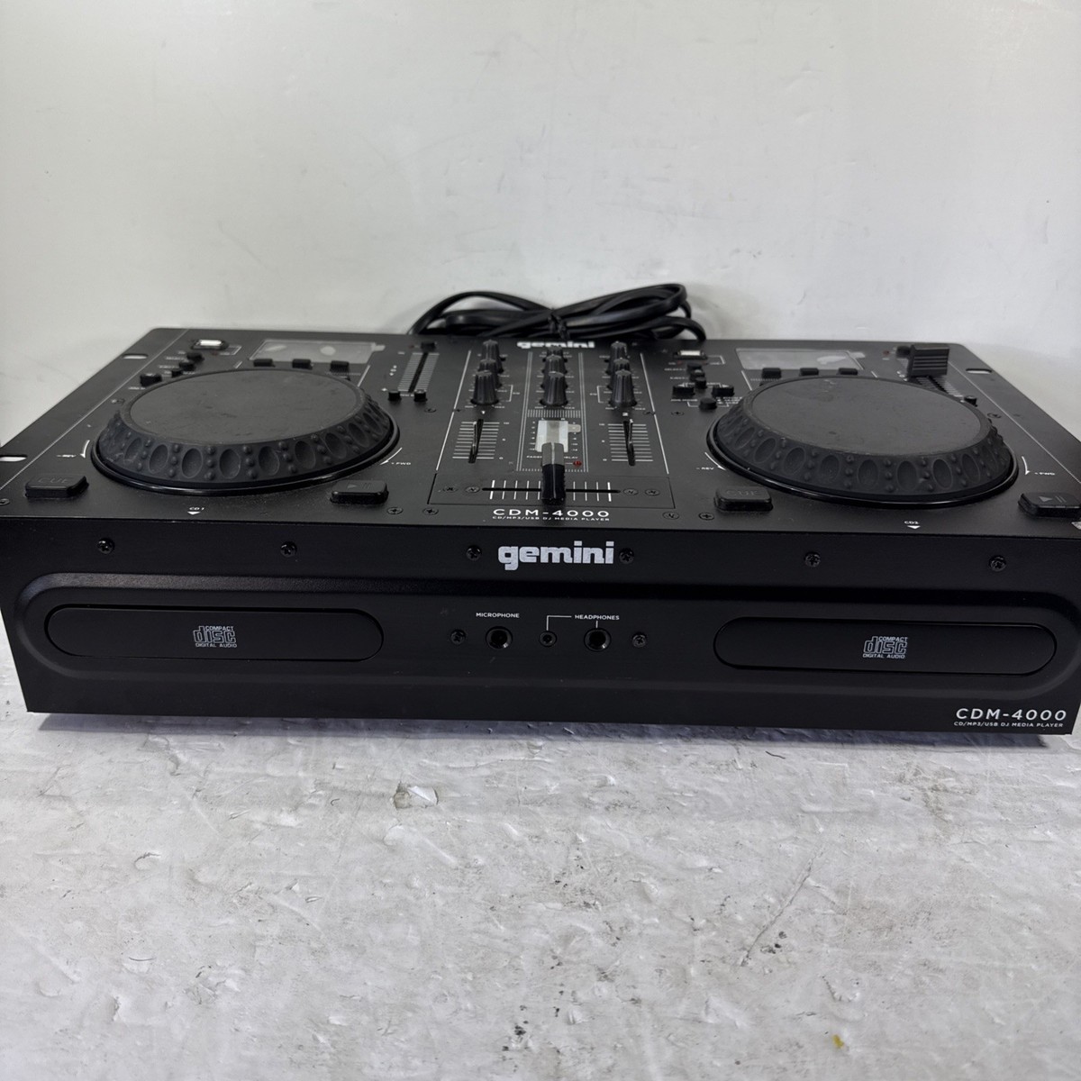 ⚠️AS-IS READ⚠️ Gemini CDM-4000 2-Channel Dual CD/MP3/USB DJ