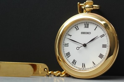 Vintage 1994 Seiko Pocket 7N01-9A20 Gold Roman Quartz Mens Watch