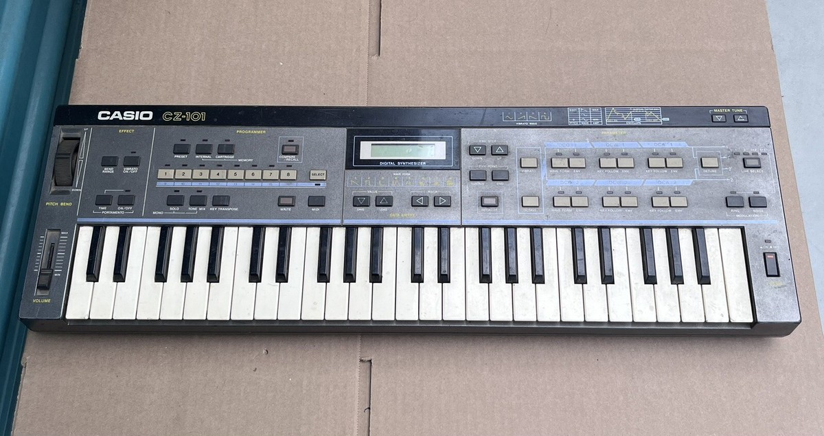 Vintage Casio CZ-101 Digital Keyboard Synth Synthesizer Japan