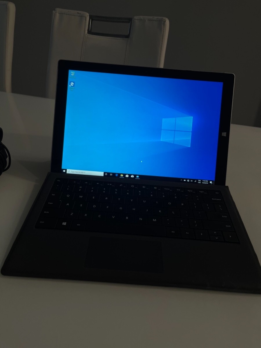 Microsoft Surface Pro 3 Model 1631 i5-4300U 256GB 8GB Ram Windows