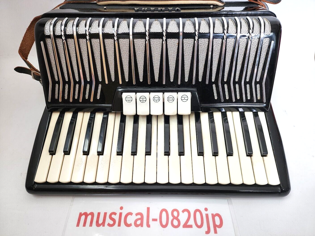 Yamaha Accordion YA-80 Black 34 keys 80 base | eBay